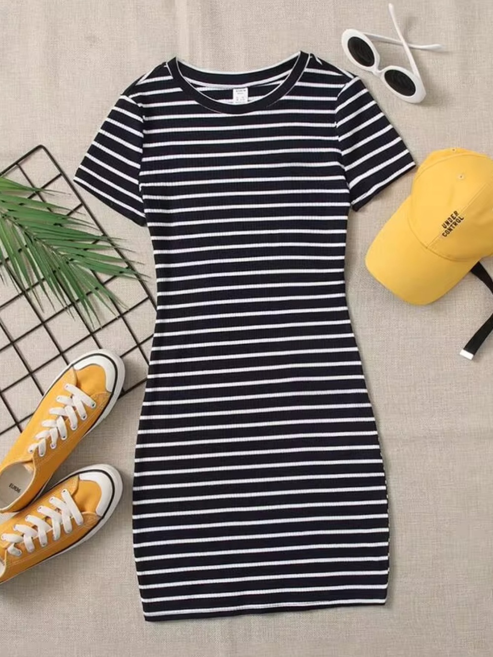 SHEIN Teen Girls Black White Bodycon Striped Rib-Knit Dress Size 12-13Y
